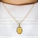 Medalla ovalada de oro Virgen niña trenza (1926105)